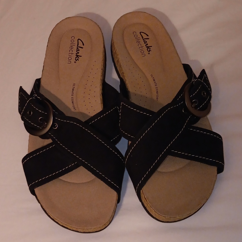 CLARKS WOMANS BLACK SANDALS